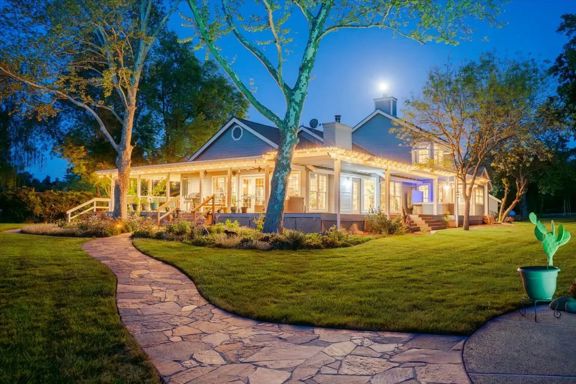 Creekside Estate