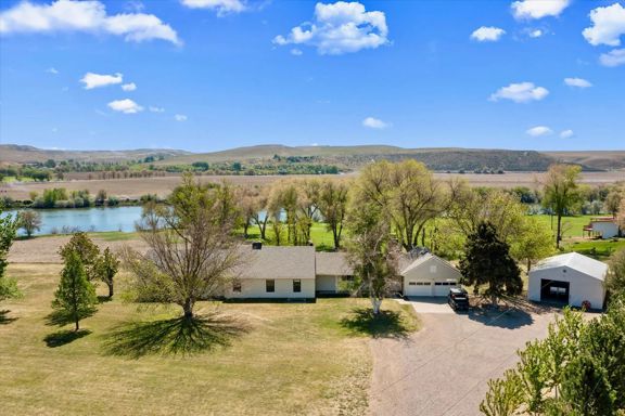 Snake River Retreat