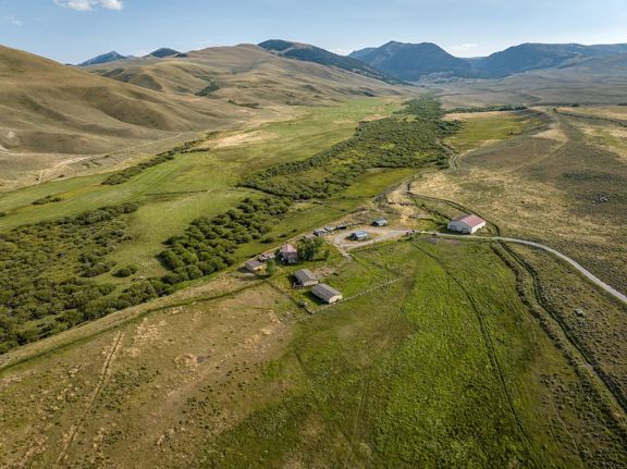 Nicholia Creek Ranch