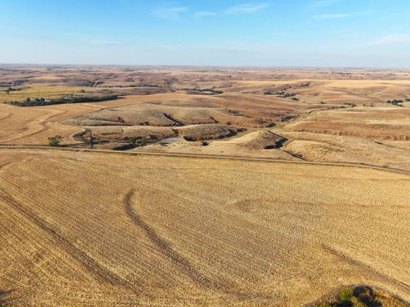 1,220-Acre Farm/Ranch in Frontier County, NE