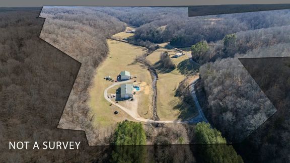 309-Acre Estate and Land for Sale in Waynesboro, T