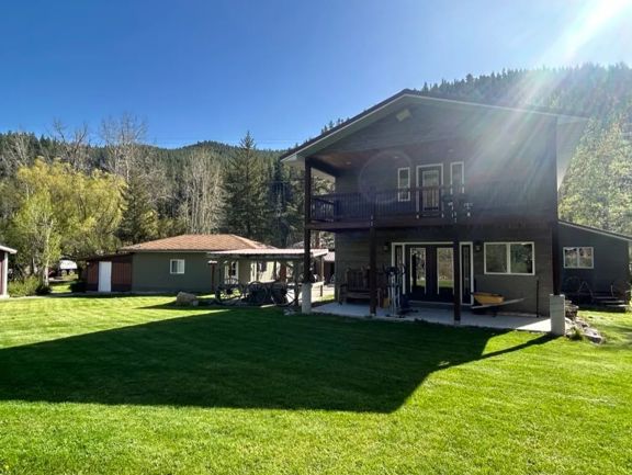 Tranquil Country Home for Sale on Belt Creek - Mon