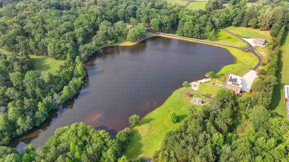 Luxury Lakefront Home with 20 Acres of Land for Sa