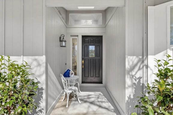 Capay Valley, CA Country Home with Solar Panels on