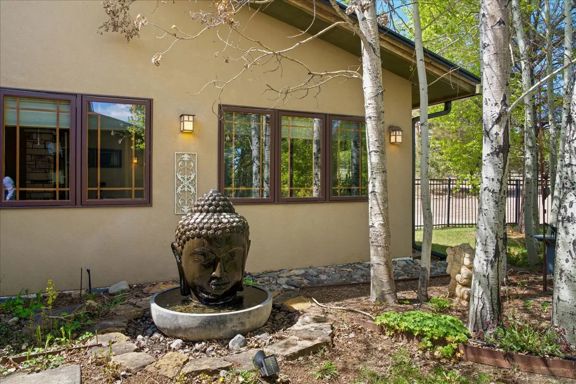 Luxury Mountain Horse Property in Montrose, CO on 