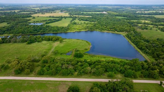 Premier Recreational Land with Lake in Miami Count