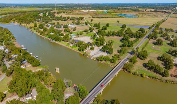 166 Acres of Land in Weatherford, TX for Sale - Ri