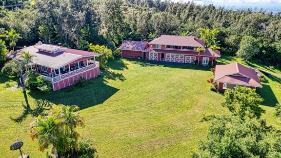 7.1 Acre Oceanview Farm in Hawaii!