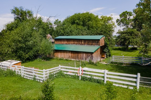 Country Home in Livingston, Montana for Sale - nea