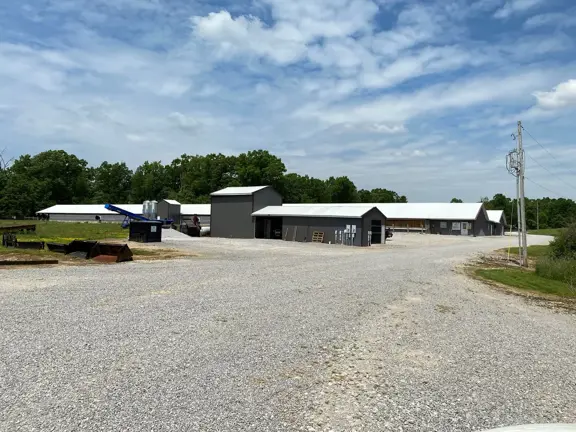 Poultry Breeder Farm with Home For Sale in McCrear