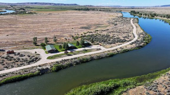 Gray Reef Riverfront Ranch