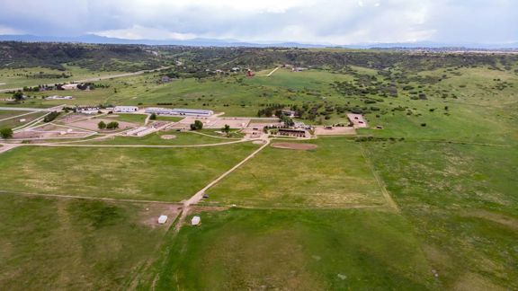 Castlewood Equestrian Center