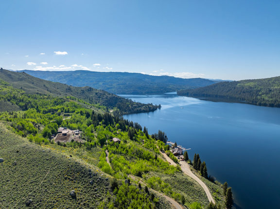 Half Moon Lake Lodge