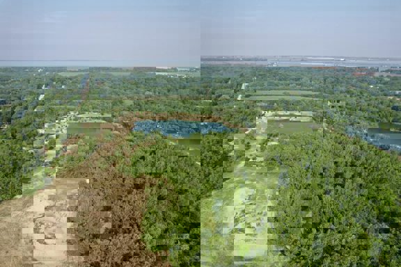 Sheridan 101 +/- acres