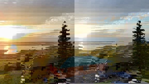 Sunset Lodge