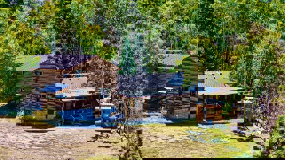 Tres Cuerdas Lodge and Ranch