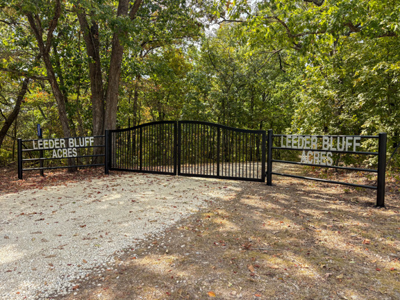 Leeder Bluff Acres