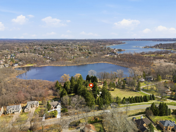 West Bloomfield Private Lake Estate