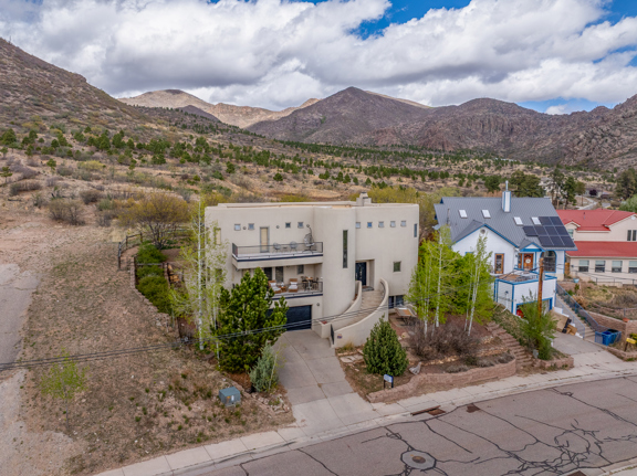 Mountain View Haven on 48th