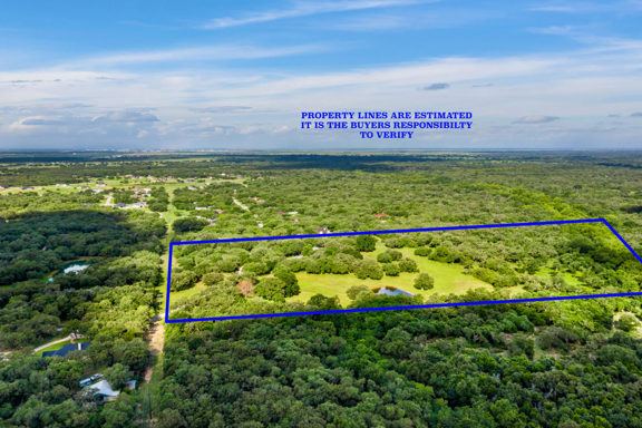 801 Treasure Oaks Road. Victoria, Texas