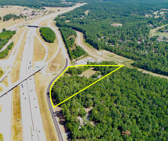 6 acres | 991 & 1005 I-45 Frontage Road South